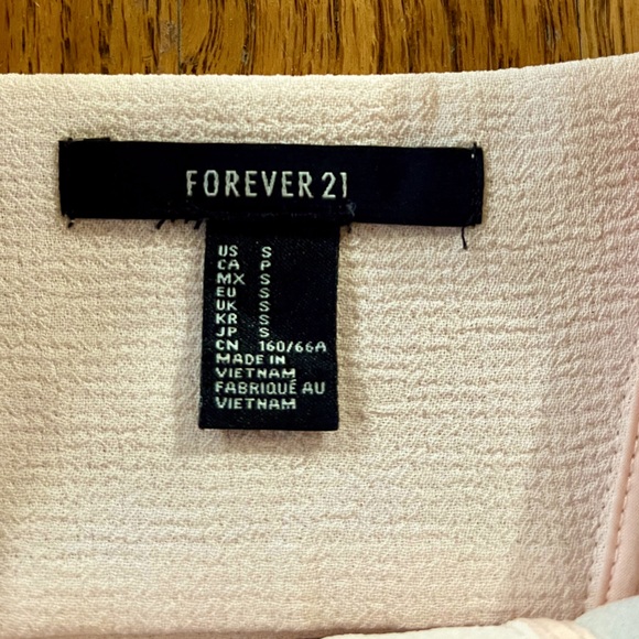 FOREVER 21 Romper - Picture 7 of 7